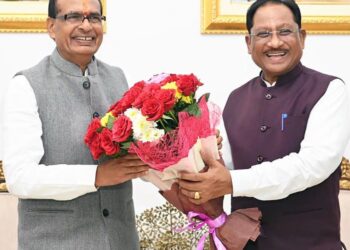 मुख्यमंत्री साय से केंद्रीय कृषि मंत्री शिवराज सिंह चौहान ने की सौजन्य मुलाकात