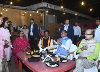 राज्यपाल और मुख्यमंत्री ने केशकाल में सड़क उन्नयन कार्य का लिया जायजा,गुणवत्ता पूर्ण निर्माण के दिए निर्देश